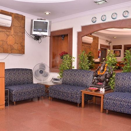 Prem Sagar Guest House New Delhi Exteriör bild